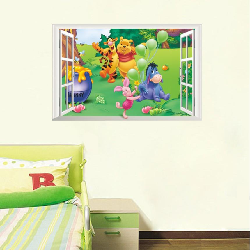 Decal dán tường trang trí - CỬA SỔ GẤU VÀ HỔ LÀ ĐÔI BẠN THÂN