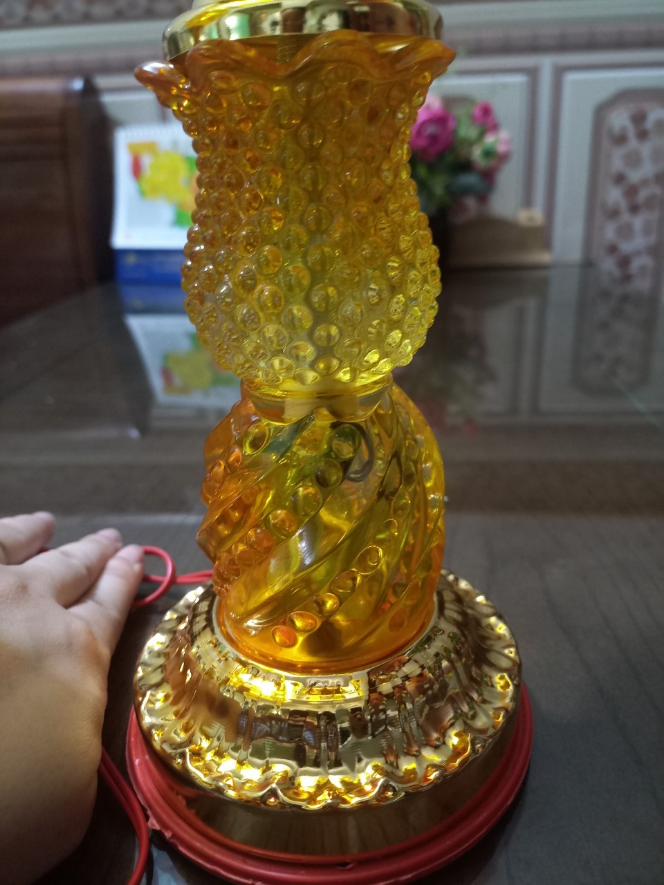 Đôi đèn thờ thủy tinh 1 bông hoa bóng đèn Led tiết kiệm điện năng cao 20 cm và cao 30 cm
