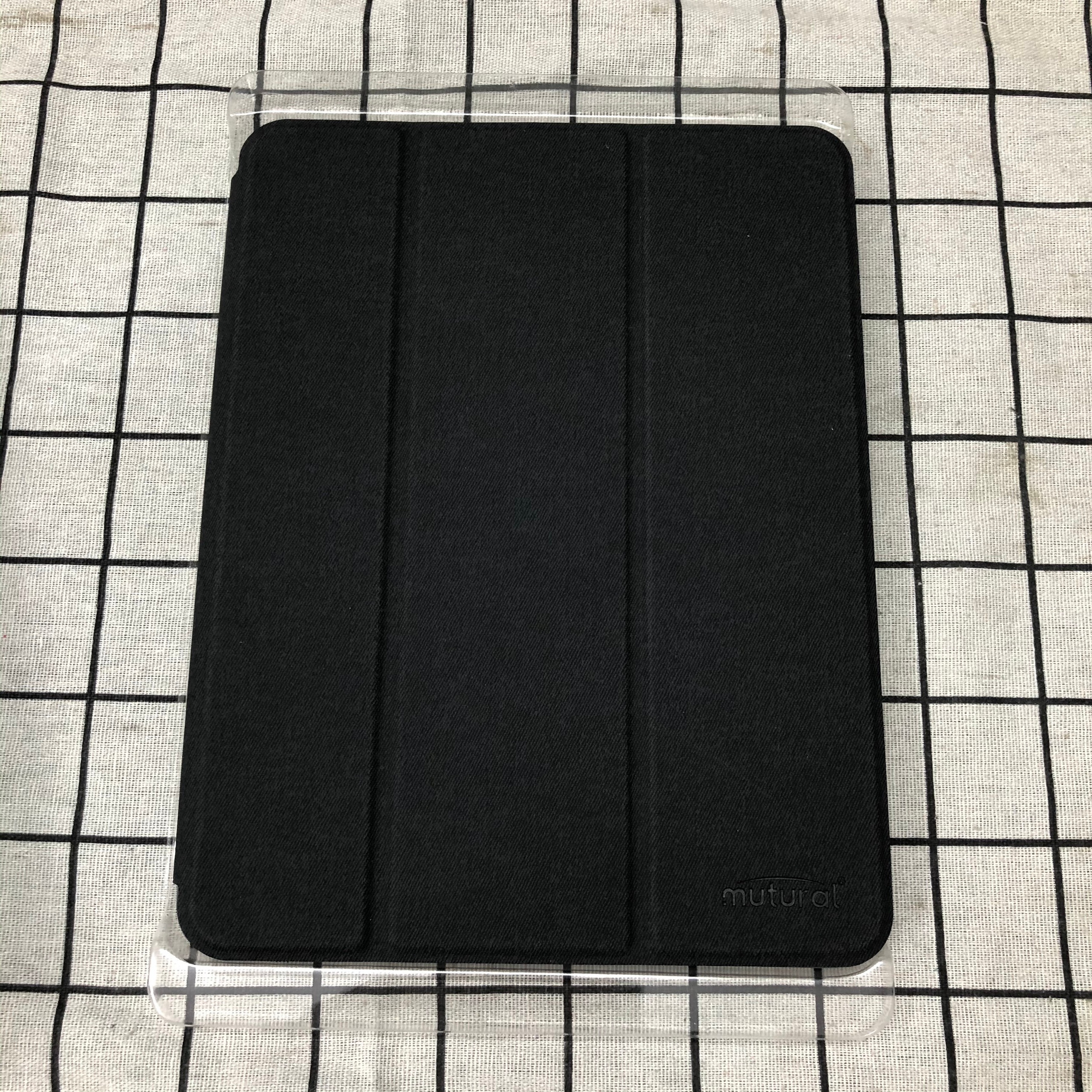 Bao da chính hãng Mutural cao cấp cho iPad Pro 11.0 2020 có khay đựng bút - Đen