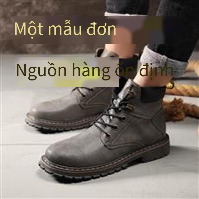 Phong cách mới nhất Giày bốt Martin ưu đãi đặc biệt giày đỏ lưới giày thường giày công sở tốt nhất