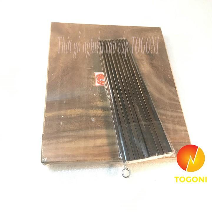 Combo 01 THỚT GỖ NGHIẾN HÌNH CHỮ NHẬT 23*27*2cm- THỚT THÁI và 01 túi đũa gỗ trắc
