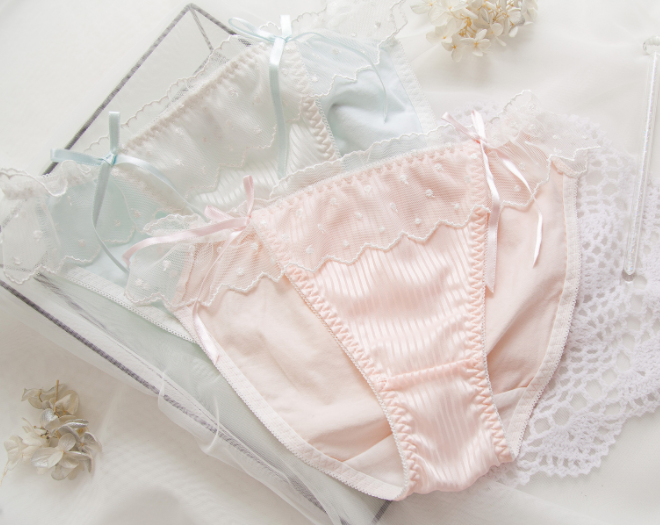 Quần Lót Nữ Cotton Eo Thấp Phối Ren - Bi Xuất Đông Âu  Hàng Loại Đẹp.