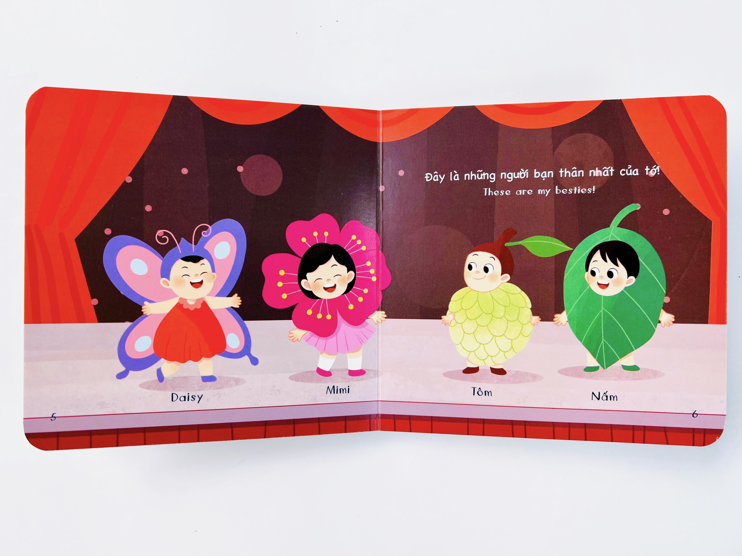 Bộ Sách - Bé Học Giao Tiếp Phần 1 - Sách Song Ngữ Anh Việt Cho Bé - Lionbooks - Bìa Cứng