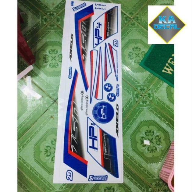 Tem rời Axelo HP4 dán xe trắng xanh