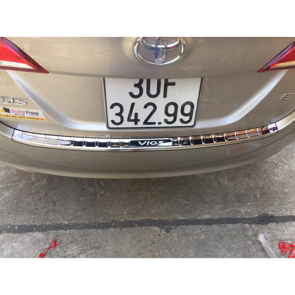 Ốp hống trầy cốp ngoài dành cho xe toyota vios 2019