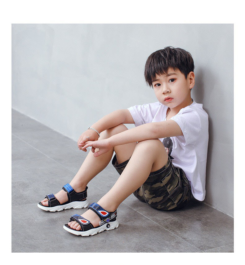 Dép Sandal siêu nhân cho bé trai 3 - 12 tuổi phong cách Hàn Quốc ST50