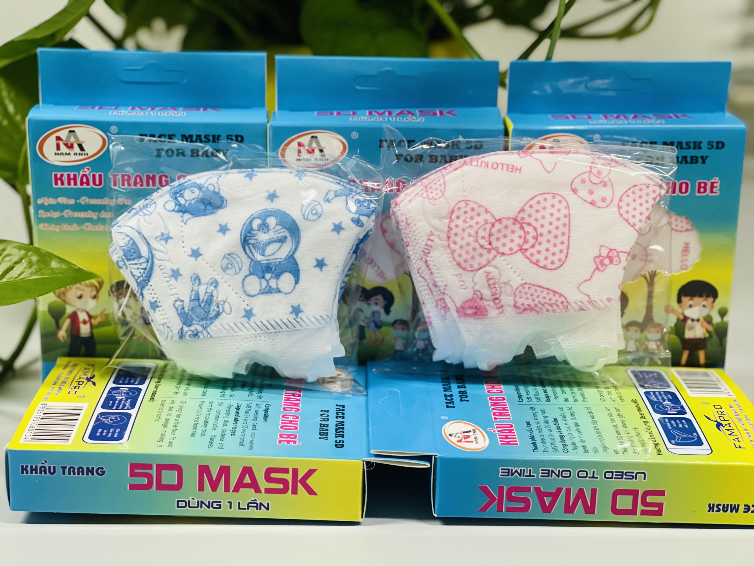 Khẩu Trang Y Tế Cao Cấp FAMAPRO - Hồng Kitty - 3 Lớp Kháng Khuẩn / 99% Lọc Khuẩn, Bụi, Virus Tốt Nhất / Trẻ Em -