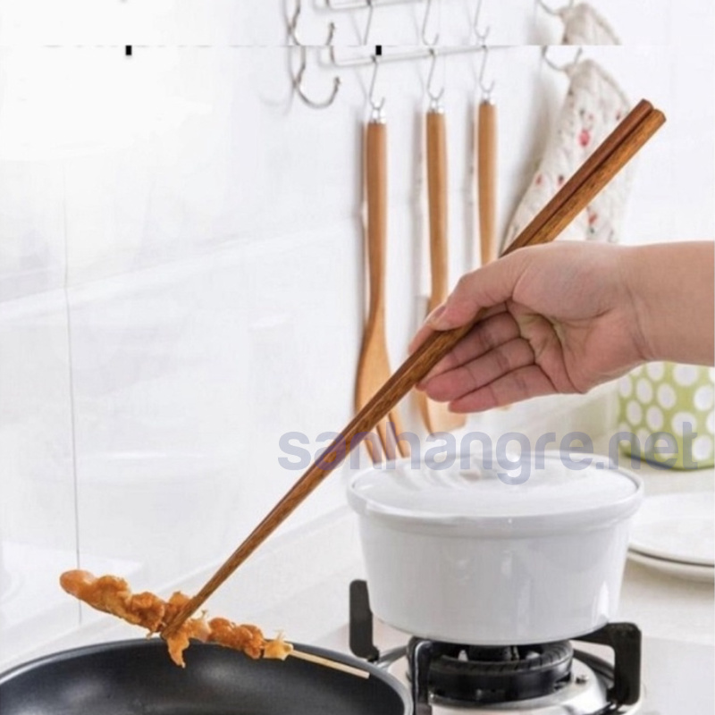 Đũa bếp gỗ dừa dài 40cm dùng để chiên xào nấu tiện lợi