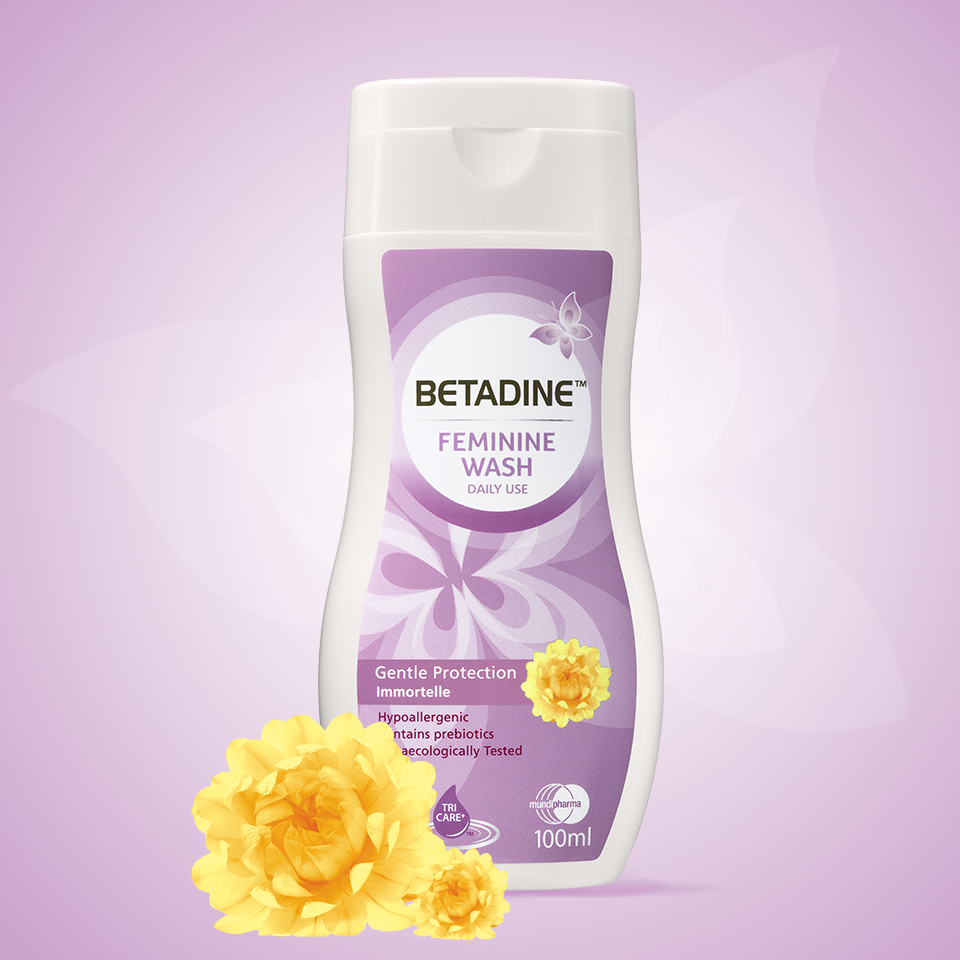 Dung dịch vệ sinh phụ nữ Betadine Feminine Wash Daily Use Gentle Protection Immortelle 100ml, 250ml