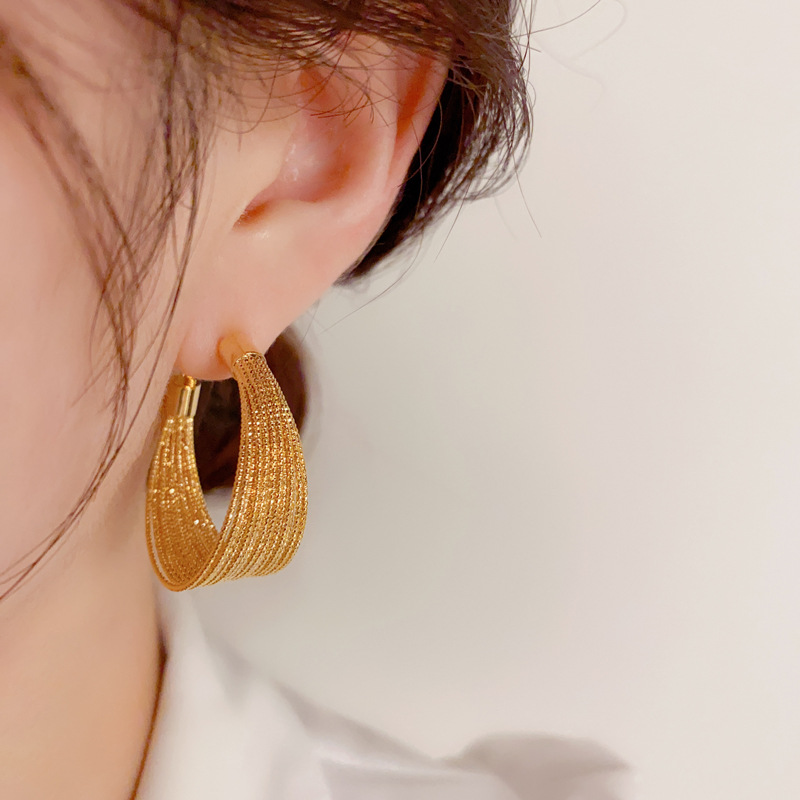 BÔNG TAI KHOEN TRÒN KIM BẠC S925 PHONG CÁCH ÂU MỸ