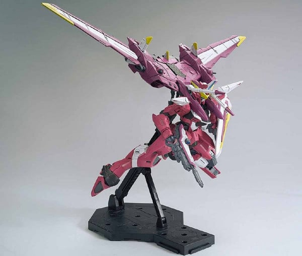 Mô Hình Lắp Ráp JUSTICE GUNDAM (MG - 1/100) - Hàng Chính Hãng