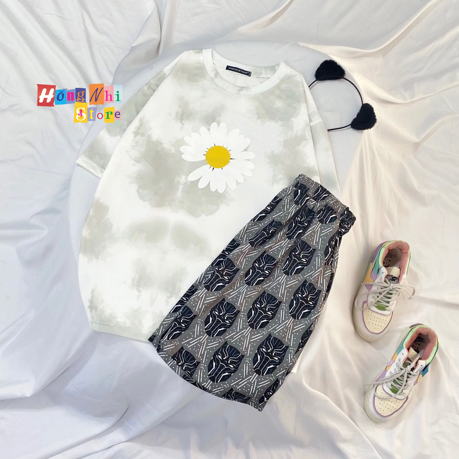 Quần Short Cartoon Unisex, Quần Đùi Hoạt Hình Loang Màu Phiên Bản Mới - MM