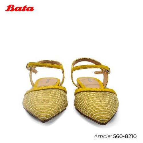 Giày bệt nữ màu vàng Thương hiệu Bata 560-8210