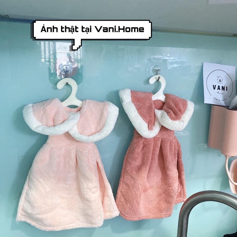 Khăn lau tay hình chiếc váy cute vải mịn kèm móc treo hình móc áo- Khăn lau tay nhà bếp nhà tắm treo tường hình cái đầm
