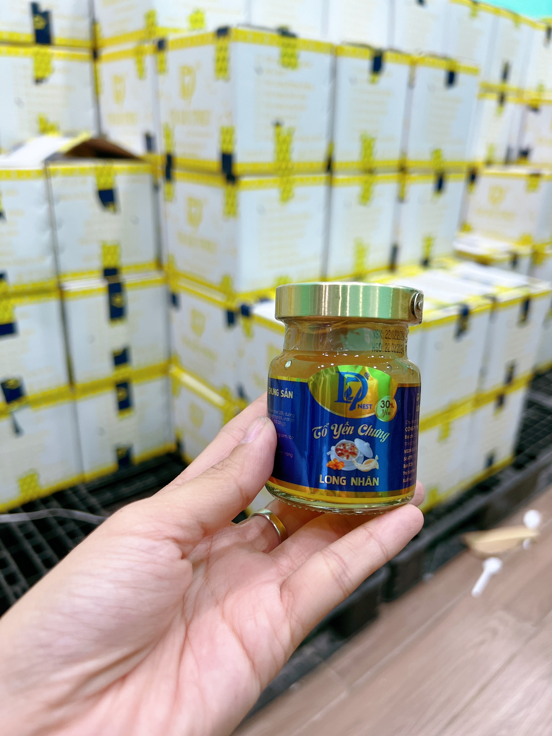 Thùng 60 hủ yến chưng LONG NHÃN đậm đặc bổ dưỡng - D7