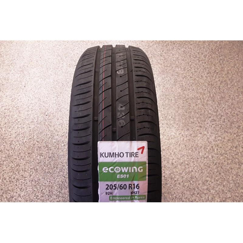 Vỏ xe Kumho KH27 205/60R16 dành cho Chevrolet Cruze