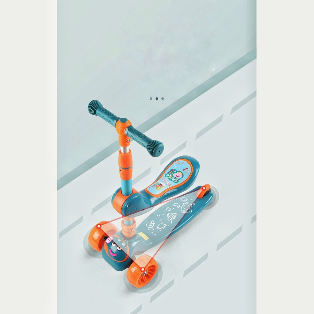 XE SCOOTER NHÚN LẮC LÀ ĐI- NHIỀU CHỨC NĂNG THỎA SỨC CHO TRẺ VẬN ĐỘNG - YÊN GHẾ GẤP GON, TAY LÁI NÂNG HẠ, ĐÈN NHẠC, QUẸO NGHIÊNG TRÁI PHẢI, CHƠI ĐƯỢC Ở NHIỀU LOẠI ĐỊA HÌNH