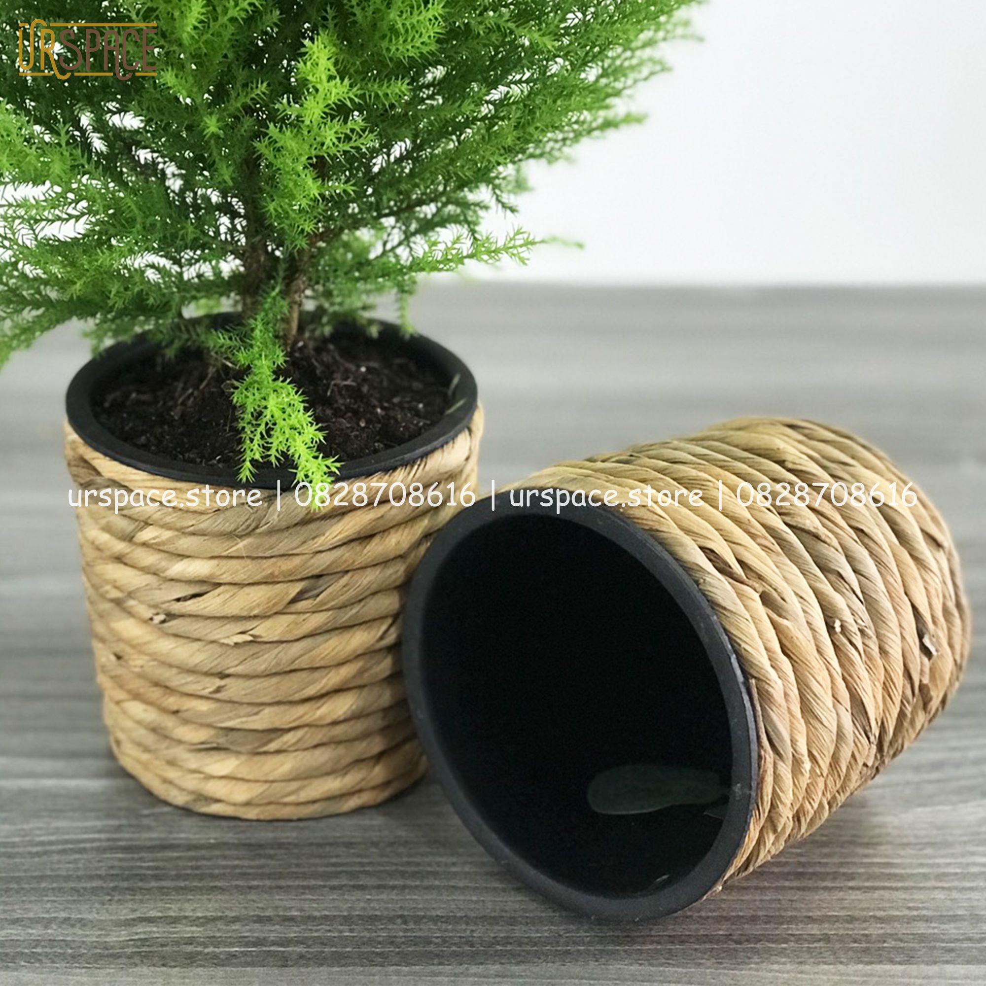 Chậu trồng cây lục bình hình tròn/ Hand-woven round hyacinth planter