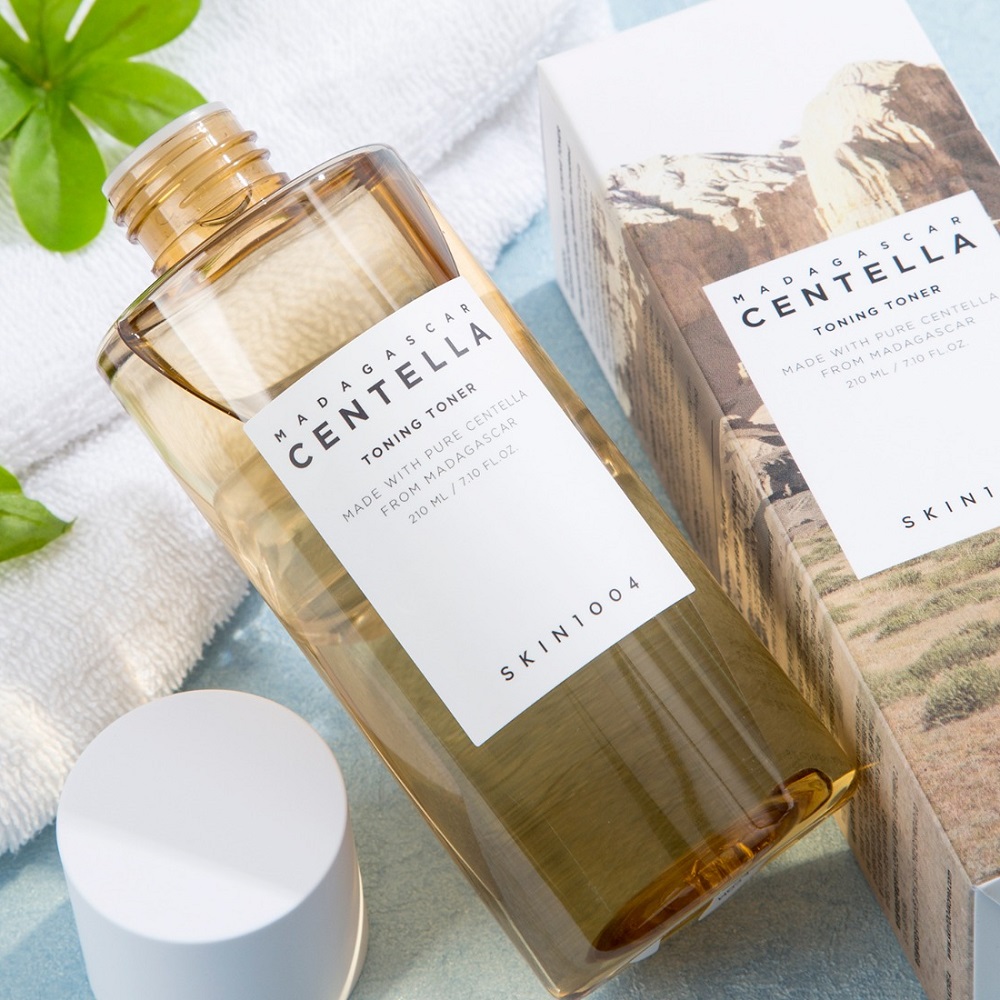 Bộ 4 Sản Phẩm Dưỡng Da Giảm Mụn, Phục Hồi Da Skin1004 Madagascar Centella + Tặng Kèm 1 Mặt Nạ Sexylook
