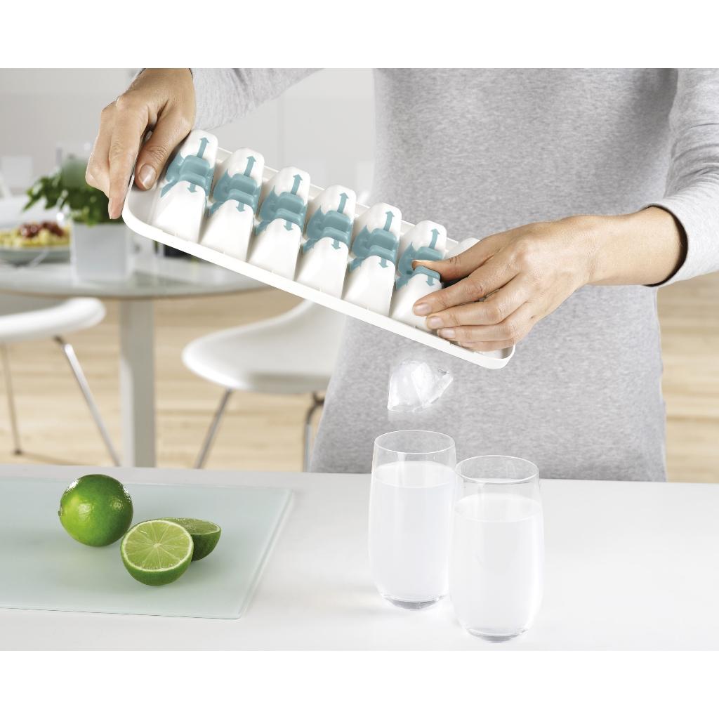Khay làm đá có nút tách rời Joseph Joseph Duo Easy có nắp kháng khuẩn chống mùi