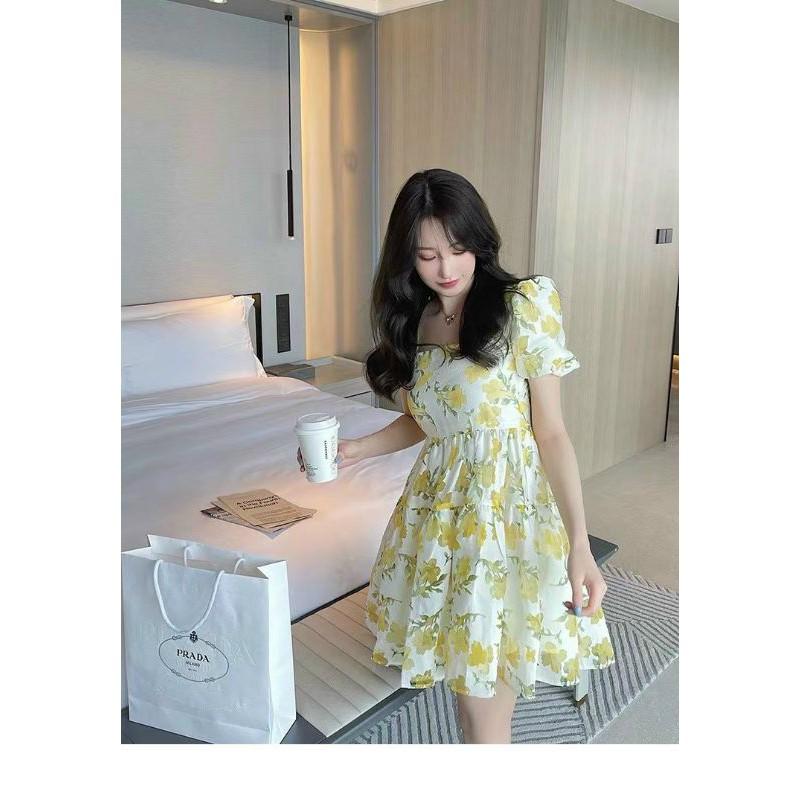 Váy ngắn