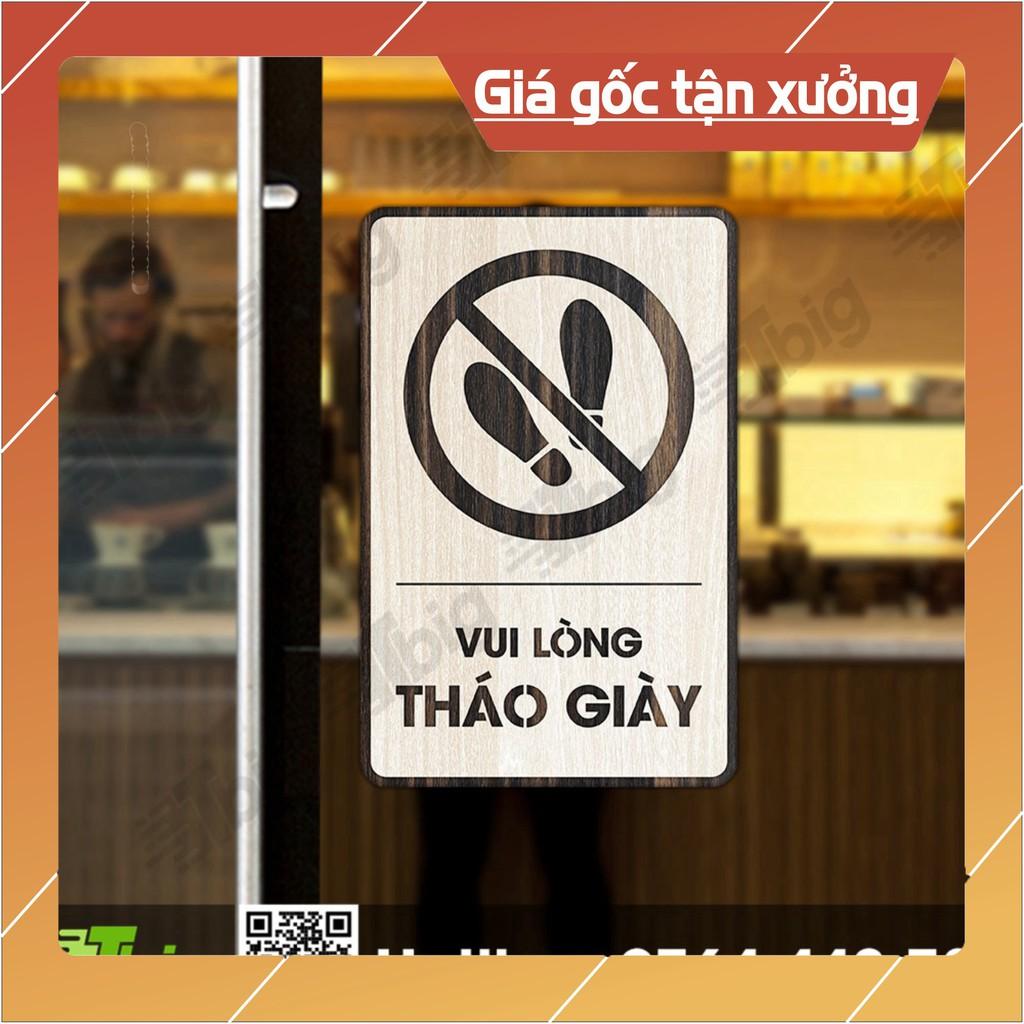 Bảng Vui lòng tháo giày 13x20cm cắt laser 2 lớp bằng gỗ