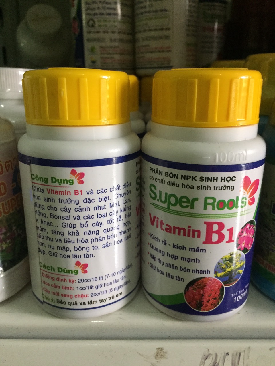 PHÂN BÓN NPK SINH HỌC SUPER ROOTS VITAMIN B1 Chai 100ml