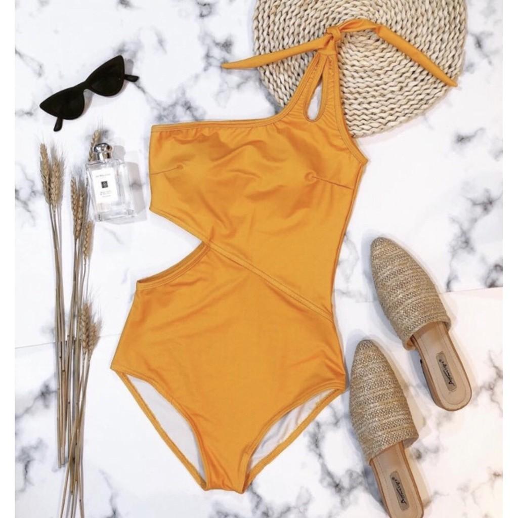 Bikini liền thân lệch vai khoét eo sexy - Vàng sang chảnh