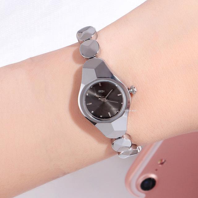 Giao hàng nhanh GEDI kim cương mới thời trang thép vonfram đồng hồ đeo tay phong cách Nhật Bản thời trang nữ đơn giản chống thấm nước