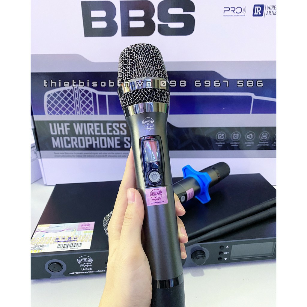 Micro không dây BBS U-898 - Mic karaoke gia đình, sân khấu - Độ nhạy cao, bắt sóng xa, chống hú rít - Thiết kế sang trọng, bắt mắt - Dễ dàng phối ghép với các thiết bị âm thanh khác - Hàng nhập khẩu