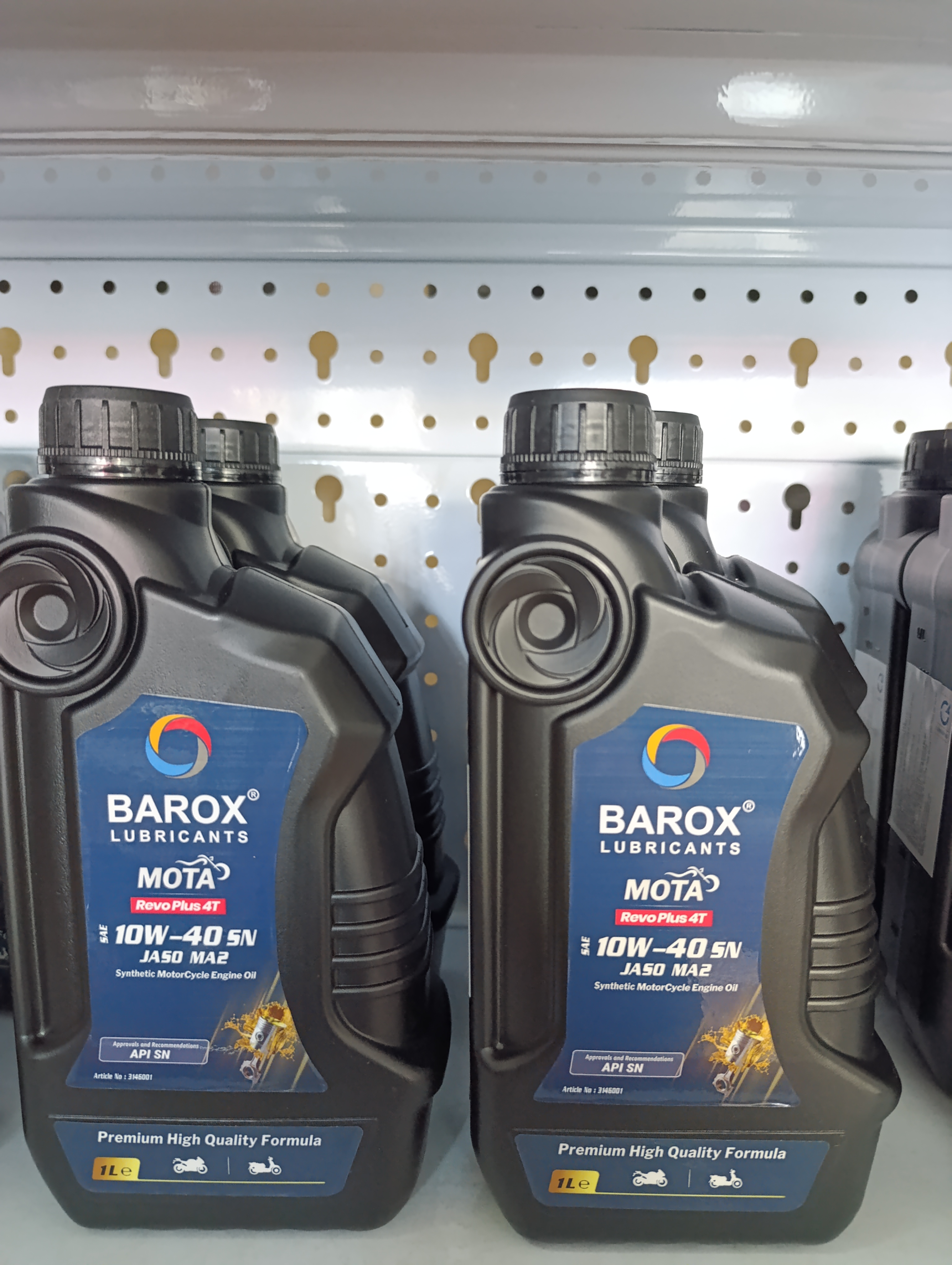 Nhớt Barox Mota 10W40 Full Tổng Hợp 1 lít