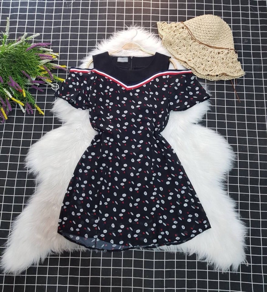ĐẦM SUÔNG HỌA TIẾT HỞ VAI PHỐI VIỀN