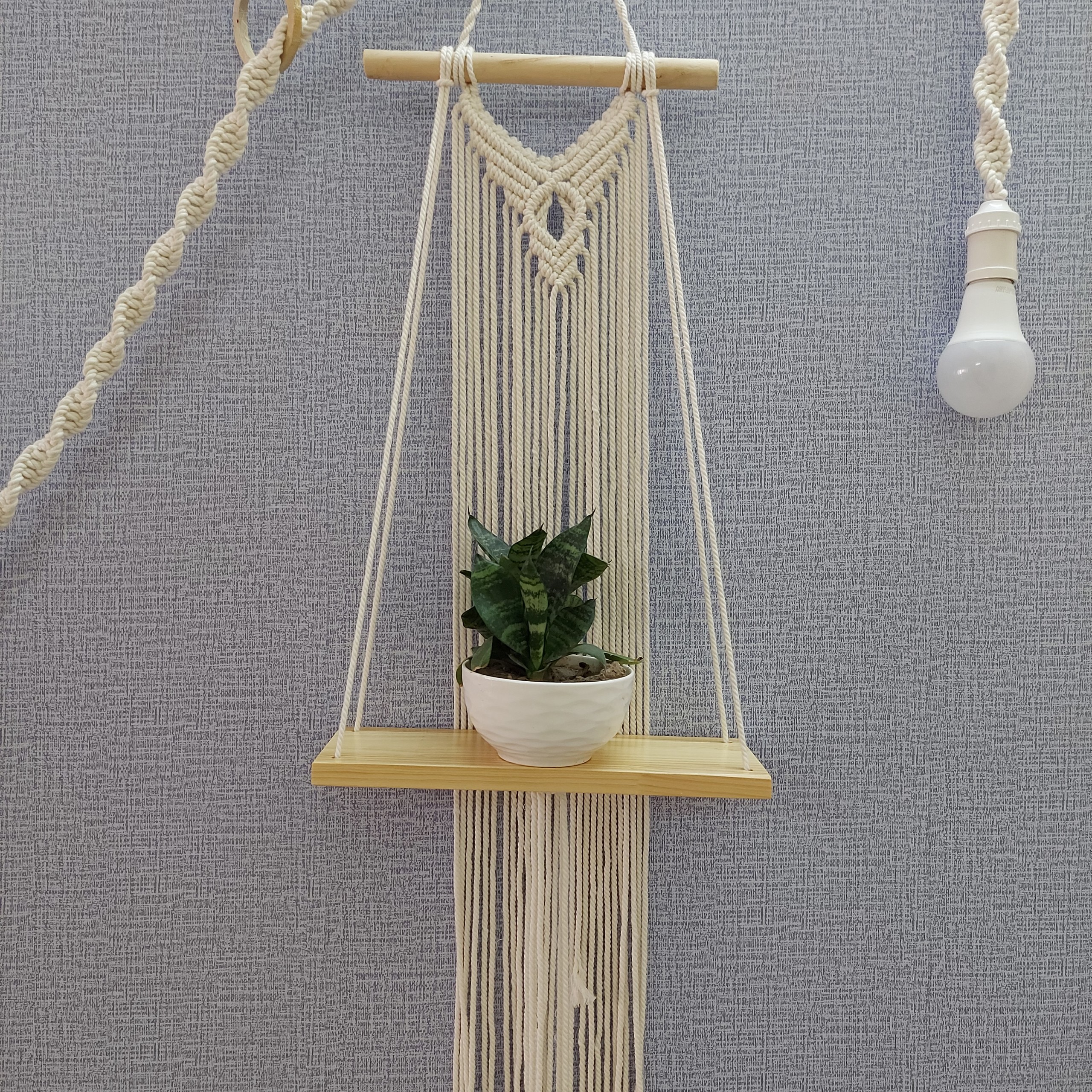 Kệ trang trí dây treo tường tết thủ công macrame