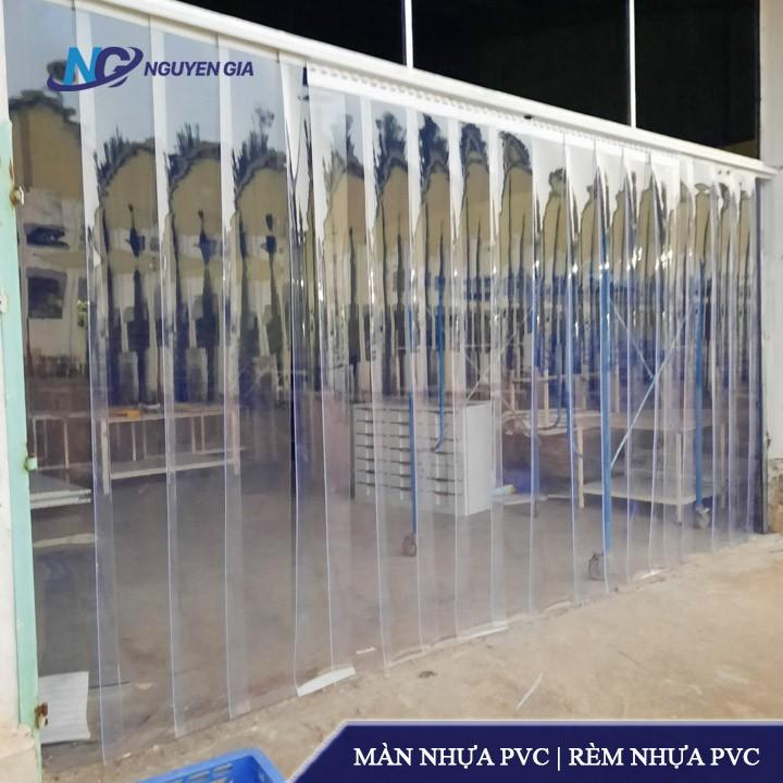 Màn Lá nhựa PVC Chắn Điều Hòa Cao 1m8