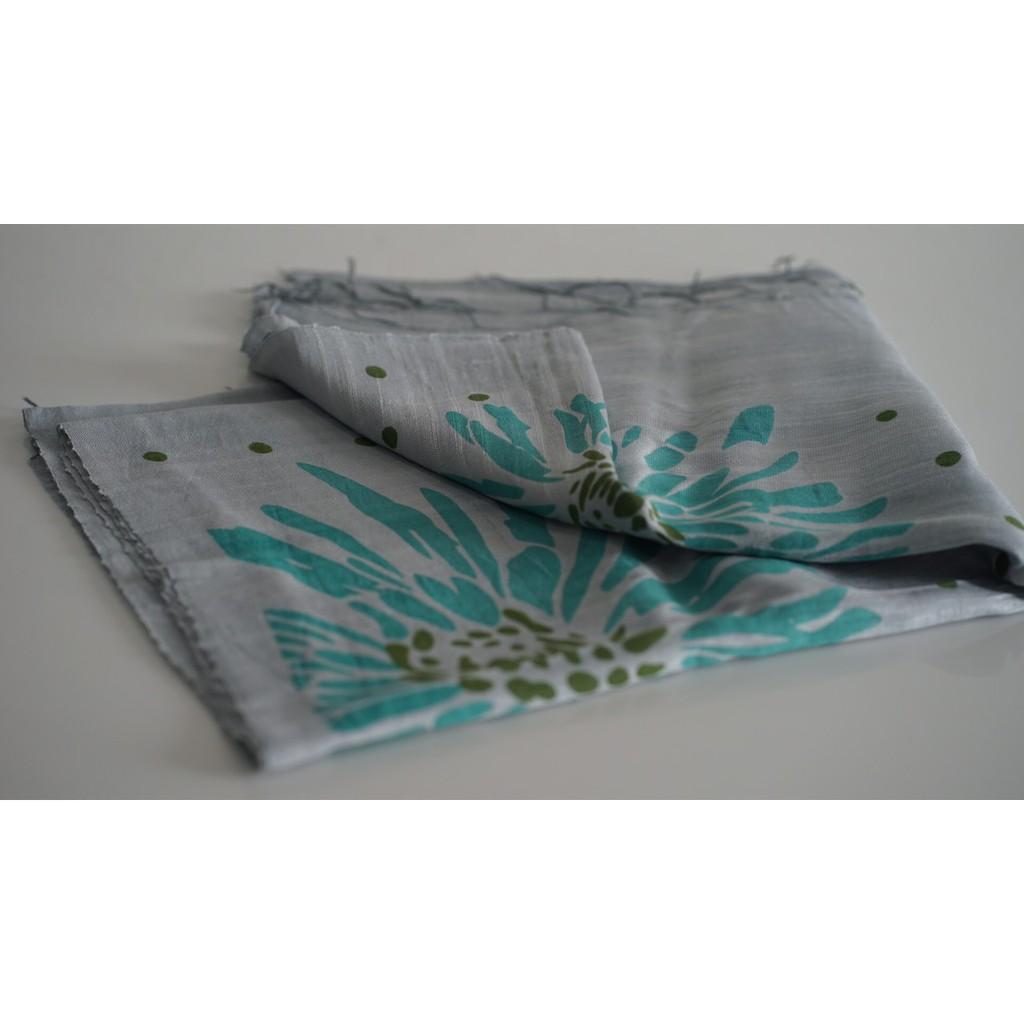 Khăn lụa, Khăn tơ tằm dệt tại Việt Nam, nhuộm màu An toàn, thương hiệu Óng silk, Mã K33I