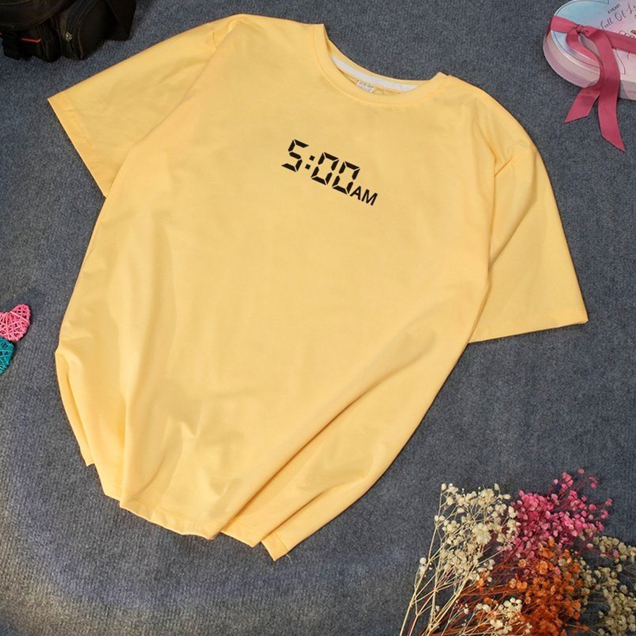 Áo Thun Nữ Tay Lỡ Màu Xanh Rêu In Số 5h Sáng AM Áo Phông Nữ Đẹp Local Brand DLX