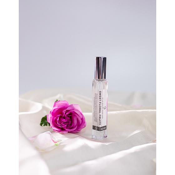 Tinh dầu nước hoa nữ D'lo SWEET FLORAL FRUITY 10ml hương thơm đầy mê hoặc của những cô nàng sexy | DLO 33