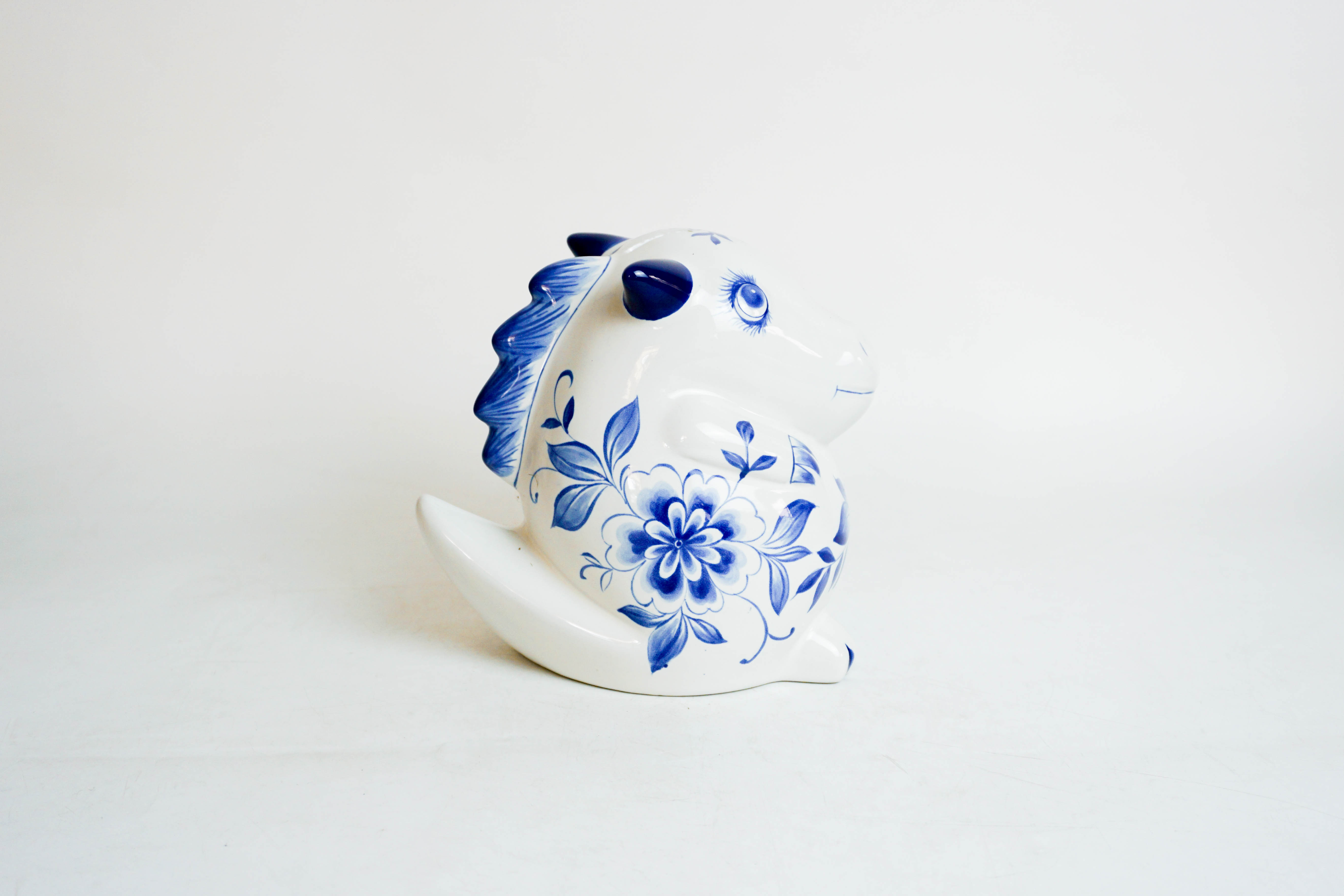 Rồng để tiền 02