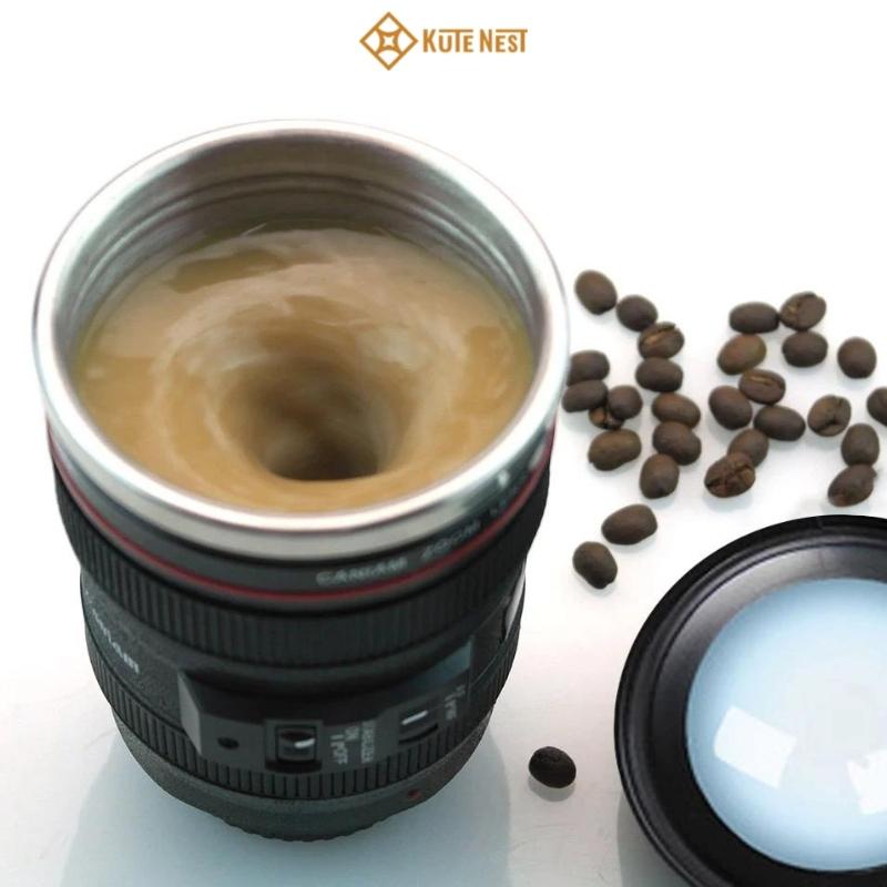 Cốc cafe tự động khuấy thông minh kiểu dáng ống kính máy ảnh kiểu nắp Lens và nắp trượt camera - Tặng kèm pin AA