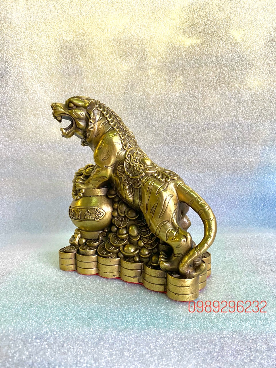 Tượng Hổ Sơn Lâm Phú Quý Đứng Đế Tiền, Hũ Vàng Bằng Đồng cỡ trung - Tượng Hổ phong thuỷ
