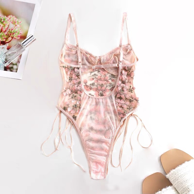 Bộ Bodysuit Hoa Nữ Tính - B.Lingerie