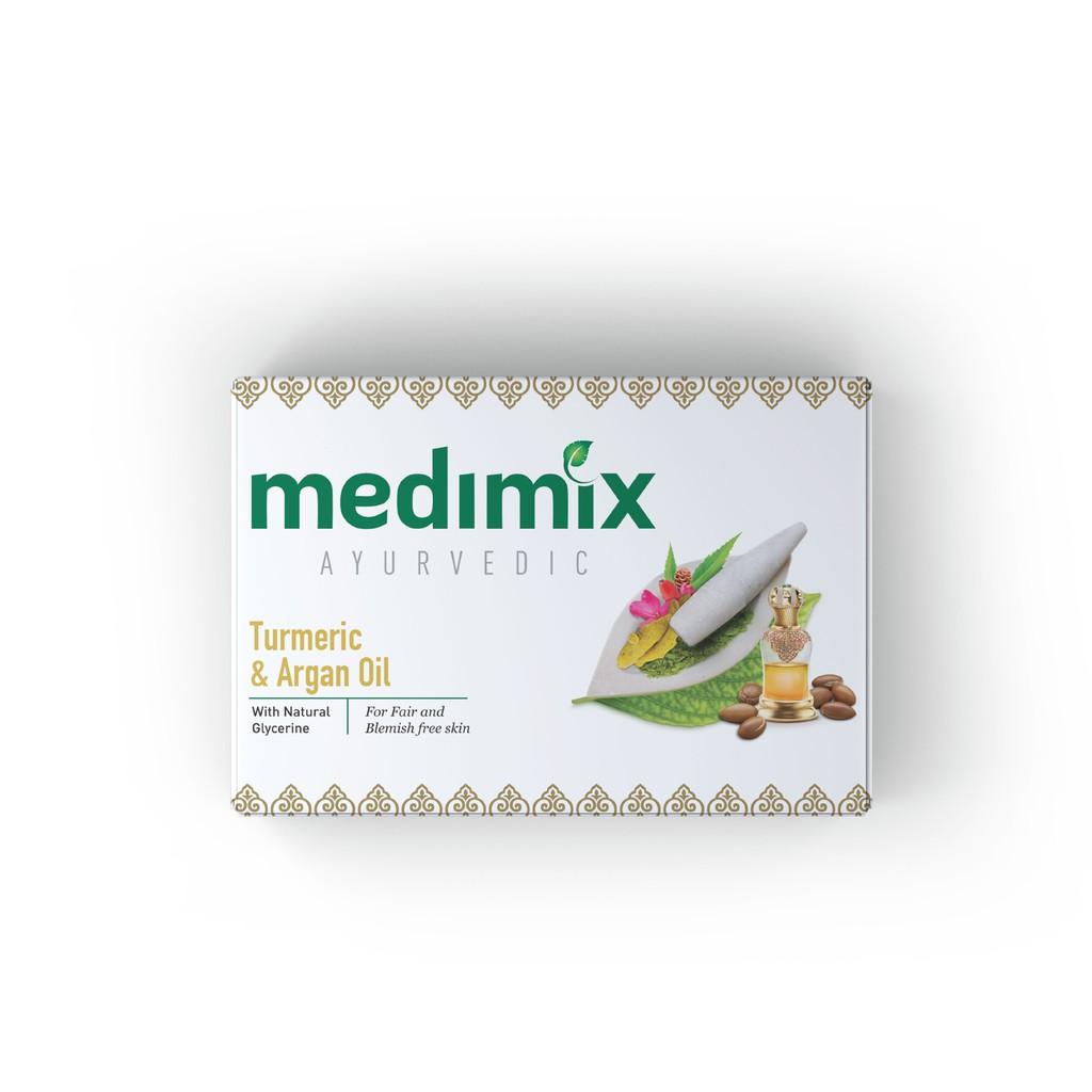 Combo Xà phòng Medimix 18 Loại Thảo Dược - Nghệ Và Dầu Argan - Đàn Hương - Kumkumadi Nghệ Tây - Cỏ Hương Bài 125g/bánh