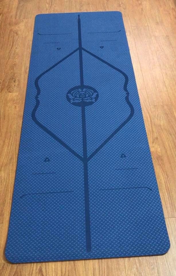 Thảm tập Yoga TPE 8mm có Định tuyến, chống trơn tốt Màu tím nhạt