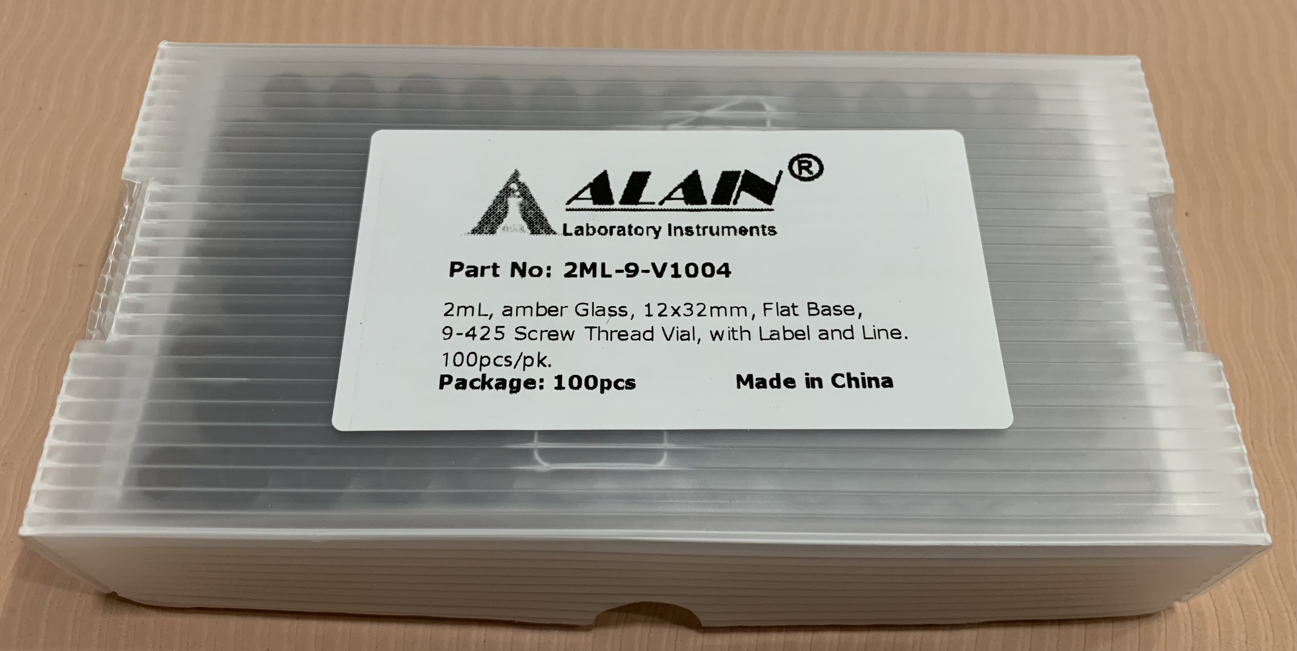 Chai thủy tinh 1,5ml ( 2ml ) + Nắp vặn xanh 9mm, 100 cái hộp, Alain TQ