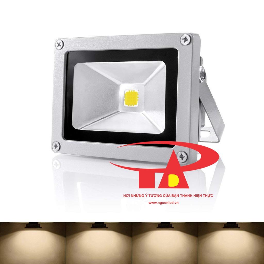 Đèn pha led 20W loại tốt, giá rẻ, chất lượng, đủ watt, ánh sáng vàng, siêu sáng, chiếu rộng, chiếu xa, vỏ dày.
