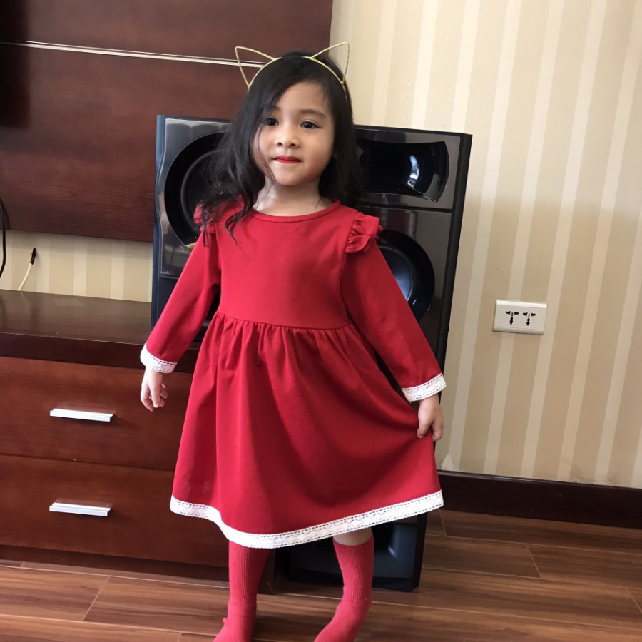 Váy đỏ phối ren cho bé gái 18-24m