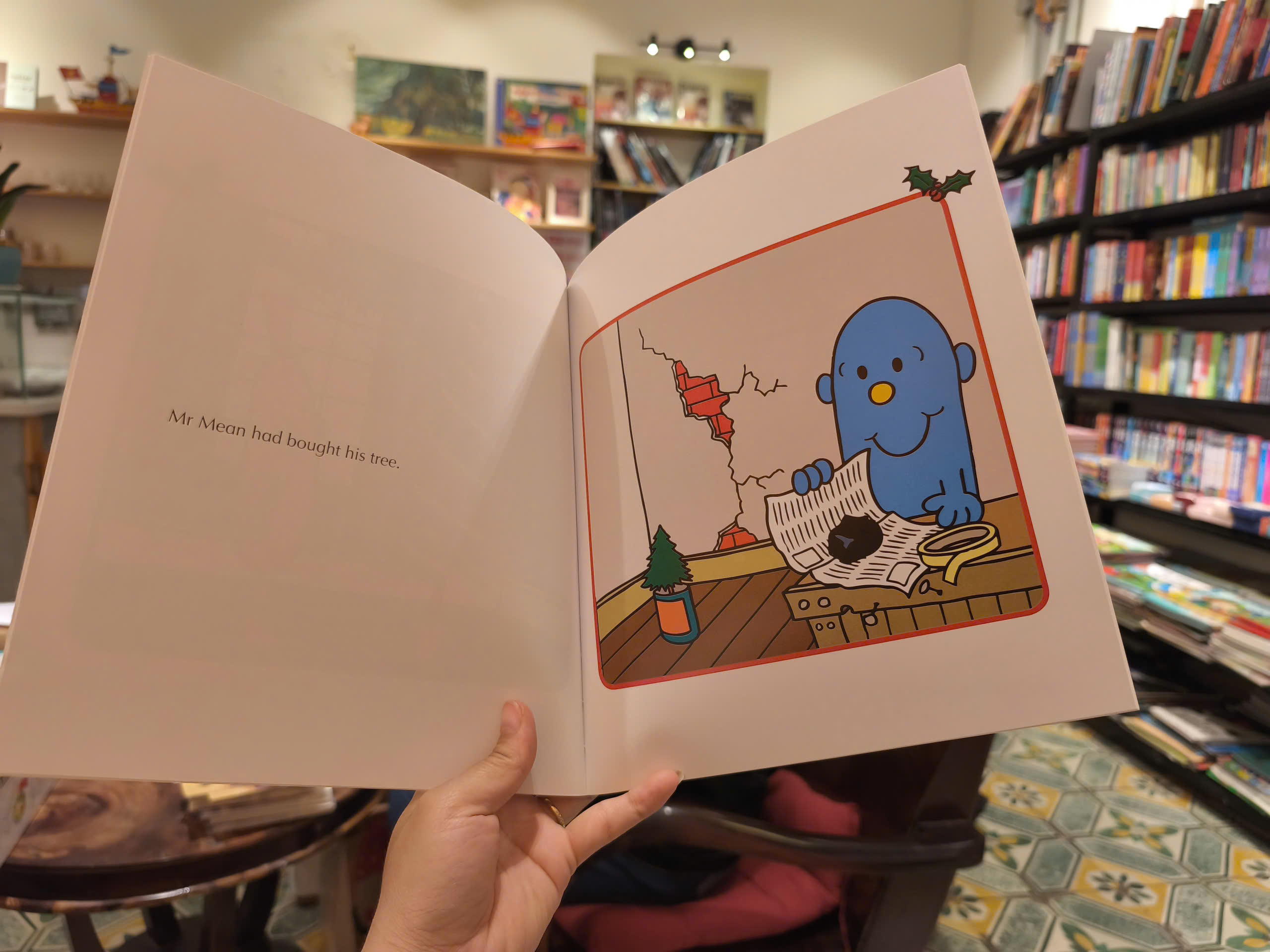 Sách - Mr Men The Christmas Tree by Roger Hargreaves - Sách thiếu nhi