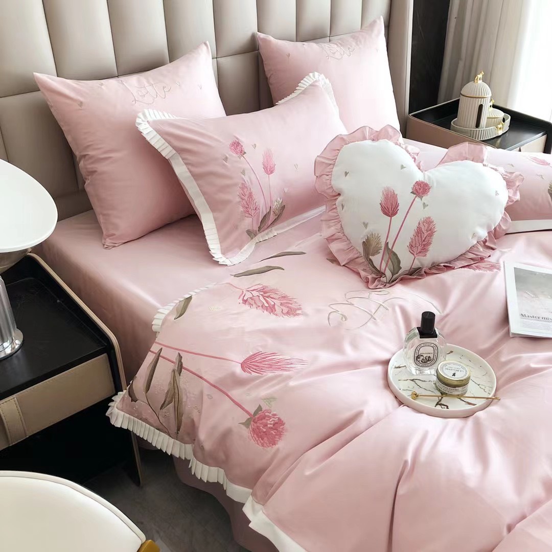 Bộ Chăn Ga Gối Đệm 5 Món Chăn Chần Bông Lụa Thêu 100s Hin Home Bedding Drap Giường Lụa