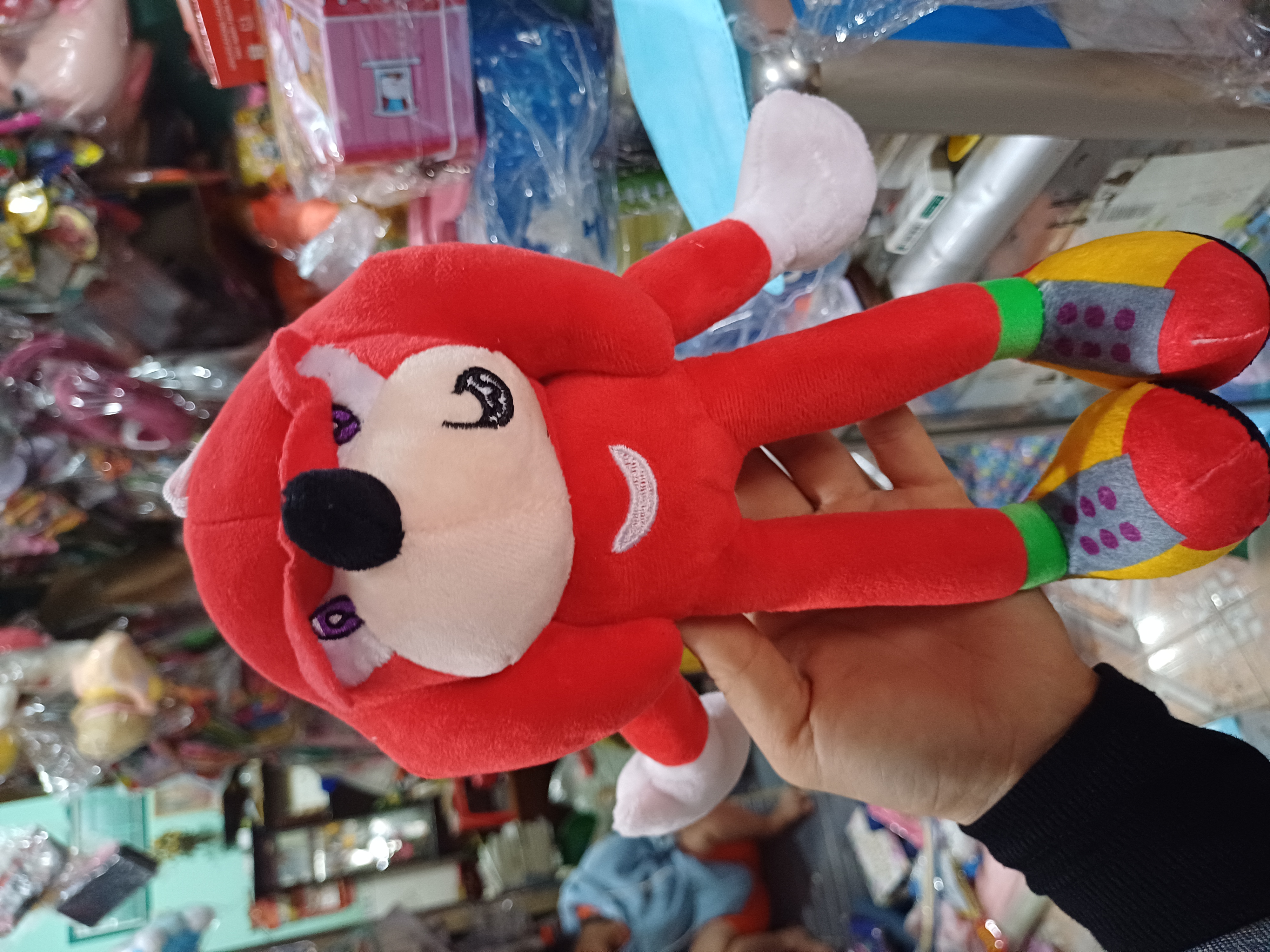 Gấu bông Sonic đỏ