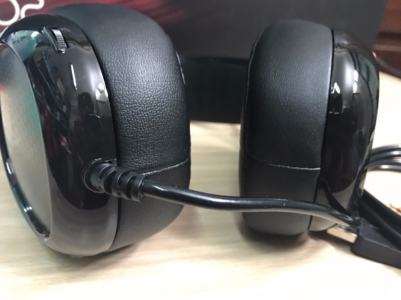 HEADPHONE GAME SIMETECH ESPORTS 5.1 CÓ MICRO ĐÈN LED ĐỔI MÀU ÂM THANH SỐNG ĐỘNG - HÀNG CHÍNH HÃNG